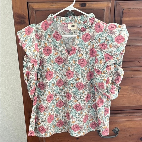 BiBi Floral Ruffled Blouse in Pink and Cream - Picture 1 of 9